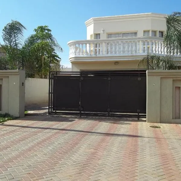 Carlcyn Homestay, hotel v destinaci Gaborone