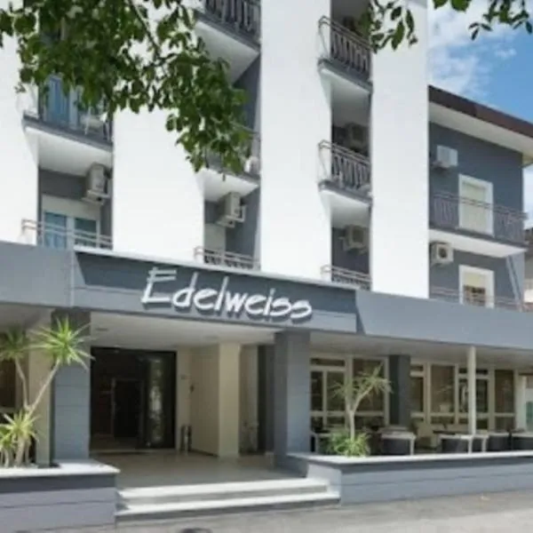 Hotel Edelweiss Riccione, хотел в Ричоне