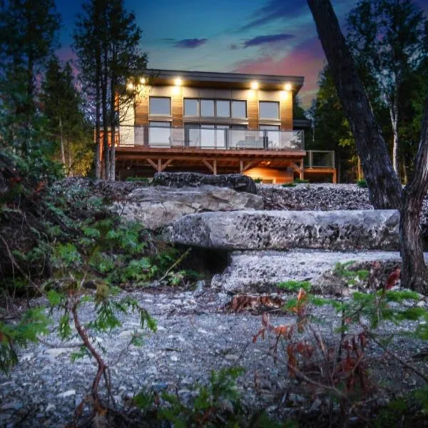 Stone Cove Waterfront Adults Only B&B, hotel v destinaci Tobermory