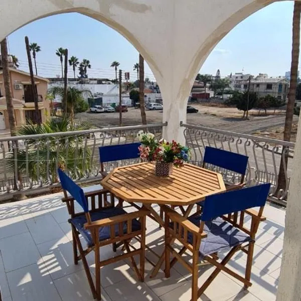 Lovely 1betroom apartment near the beach, hotel in Pyla