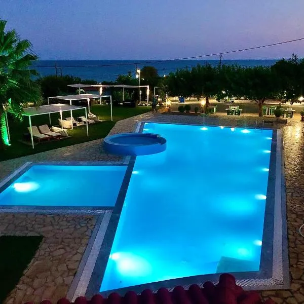 Glyfa Beach Hotel, hotel v destinaci Vartholomión