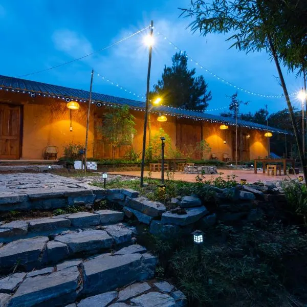 Chook Bungalow, hotel in Ha Giang