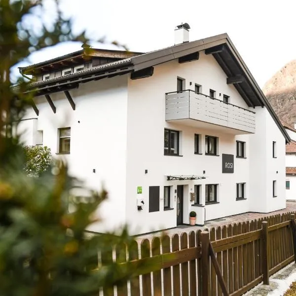 byRosi Apartments, viešbutis mieste Parcines