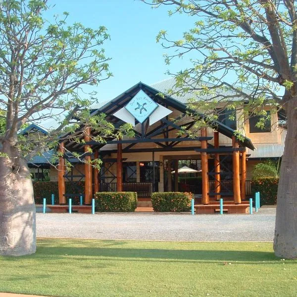 Blue Seas Resort โรงแรมในCable Beach