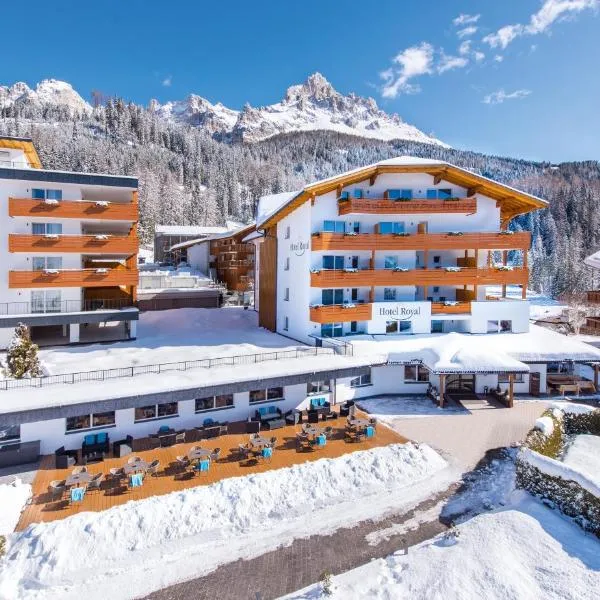 Hotel DAS ROYAL in Obereggen, hotel v destinaci Obereggen