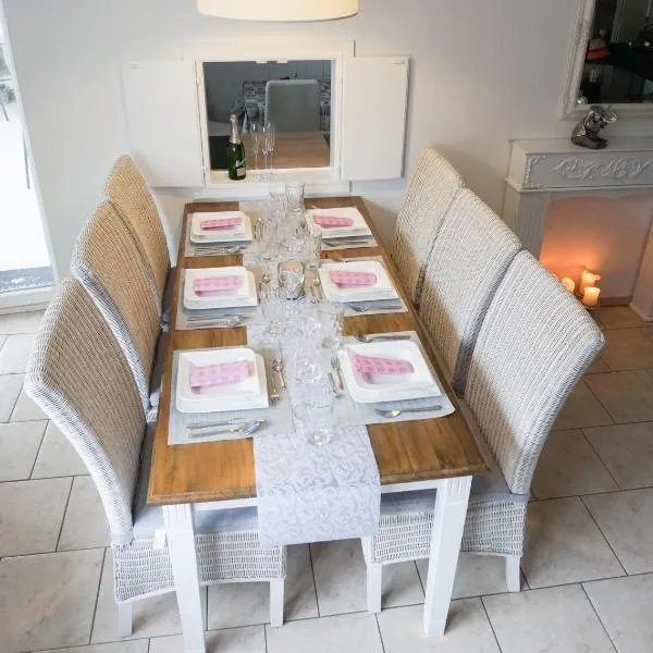 Großzügiges Apartment in Strandnähe im Herzen St. Peter-Ordings, hotel en Sankt Peter-Ording