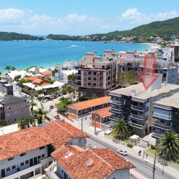 1074 - Apartamento para locação no centro de Bombinhas