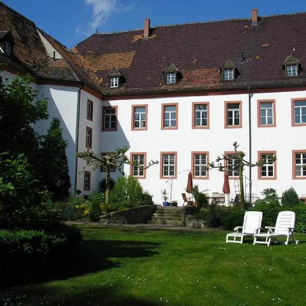 Schloss Triestewitz, hotel en Neußen