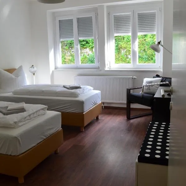 Ferienwohnung Rockside, hotel v destinácii Arnoldstein