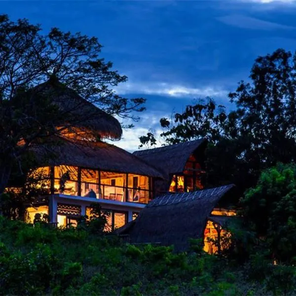 Vertical House Bali, khách sạn ở Uluwatu