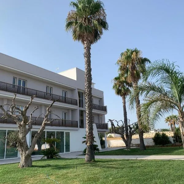 Hotel Posidonia: Porto Cesareo şehrinde bir otel