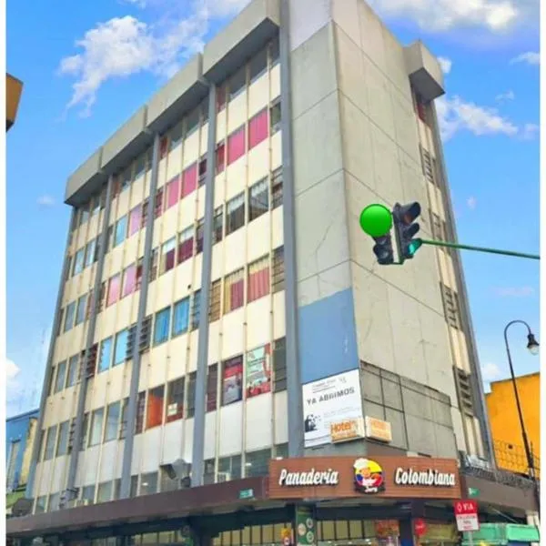 La Fortuna Roja, hotel in San Antonio