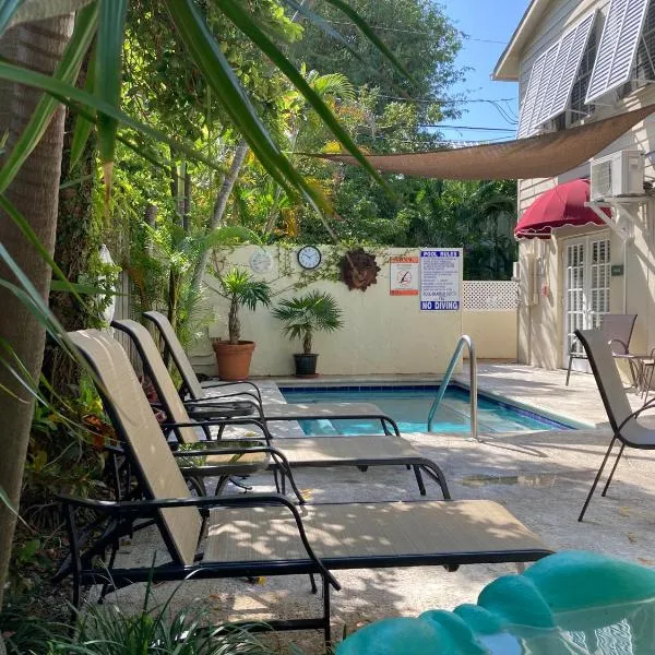 Authors Key West Guesthouse, hotel v destinaci Key West
