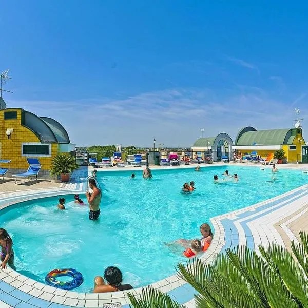 Appartamenti Pavesi, Hotel in Caorle