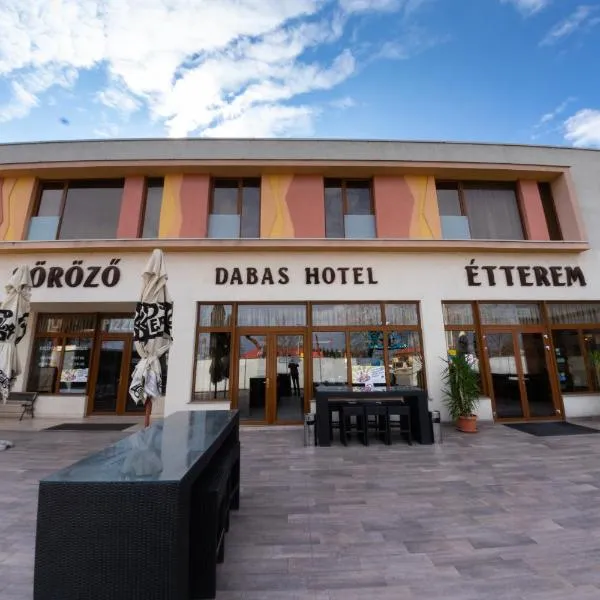 Dabas Hotel, hotel en Tatárszentgyörgy