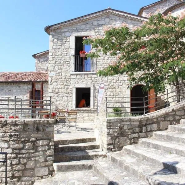 Albergo Diffuso di Campolattaro, hotel in San Lupo