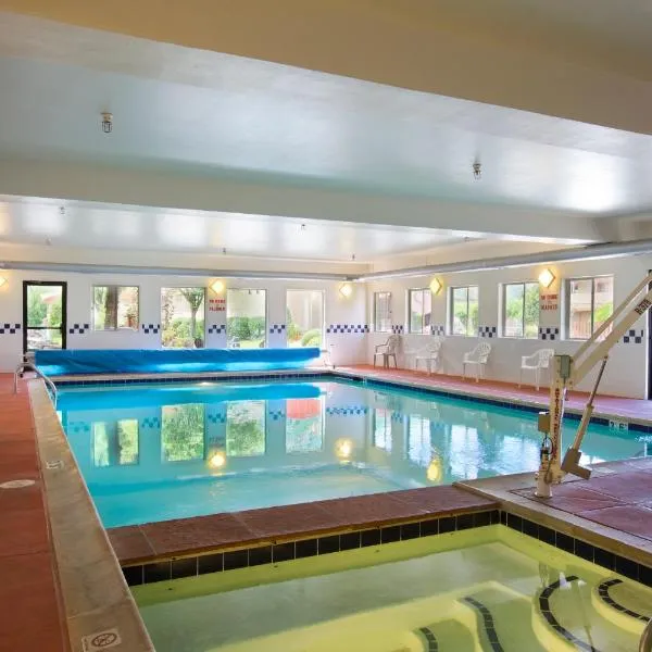 Glenwood Springs Cedar Lodge, hotel in Glenwood Springs