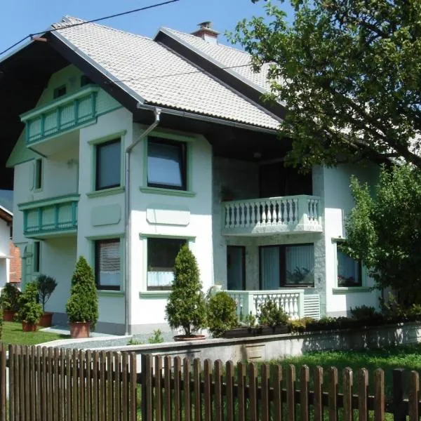 The Green House, khách sạn ở Mojstrana