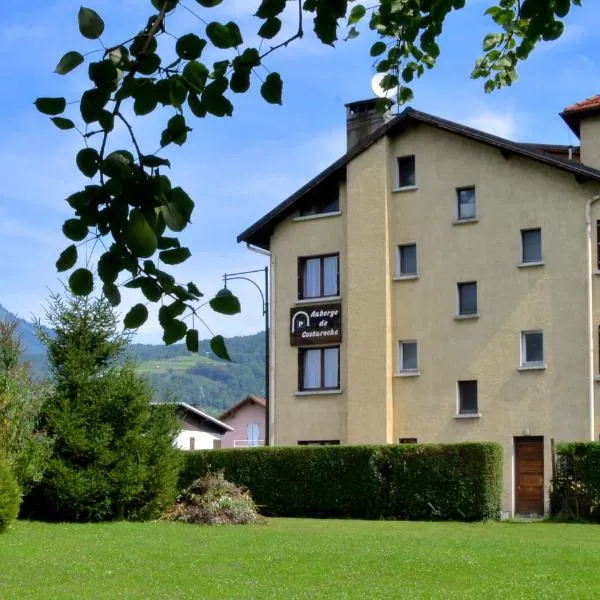 Auberge de Costaroche, hotel v destinaci Albertville