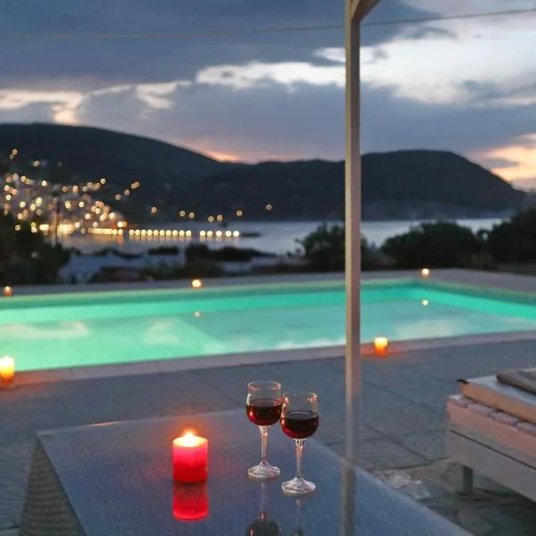 Villa Karavos Waterfront, hotel v destinaci Skopelos Town