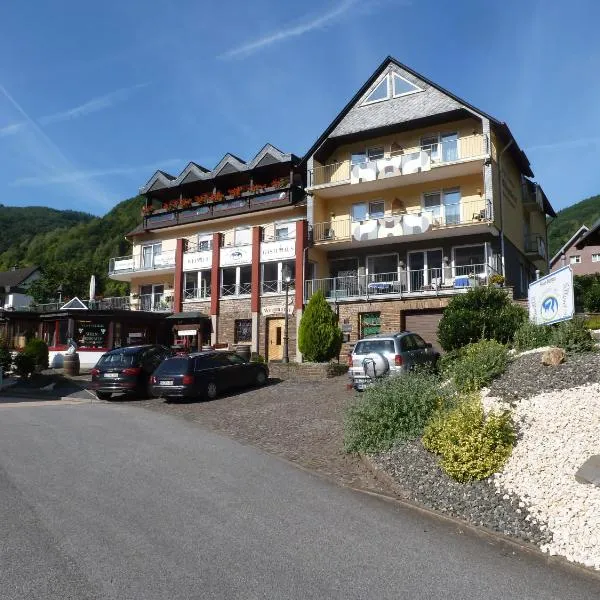 Wein- und Gästehaus St. Aldegundishof, hotel en Sankt Aldegund