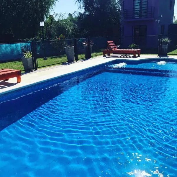 Un lugar en Monte, hotel in San Miguel del Monte