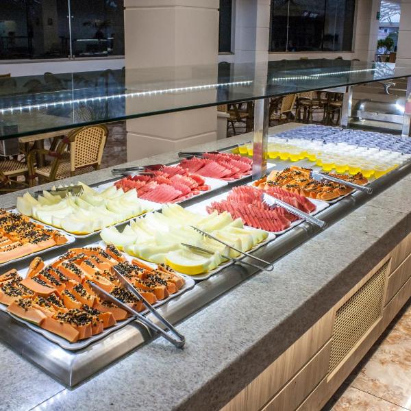IMPÉRIO ROMANO HOTEL e PARK, com piscina 24h, incluso um dia nos dois parques diRoma Acqua park e splash - Foto 5