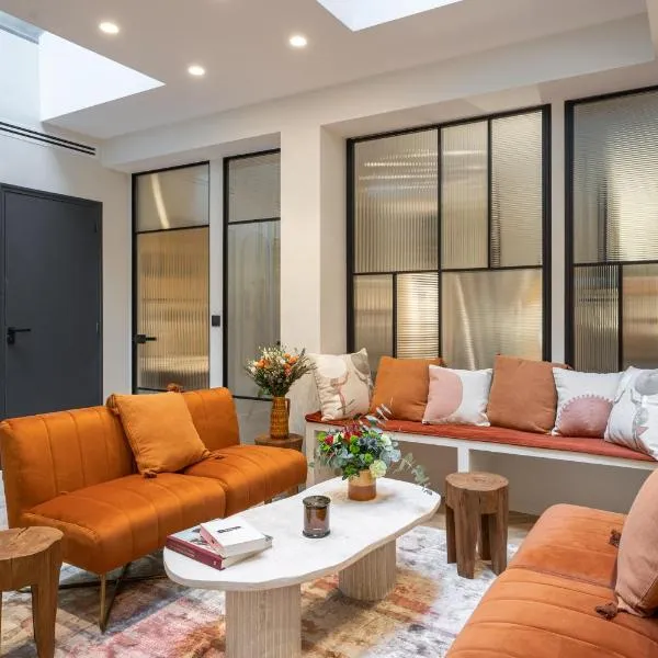 New Art Gallery Loft in the Heart of Paris 15