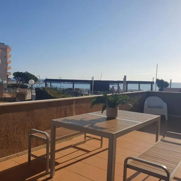 Apartaments Flamingo, hotell i L'Ampolla