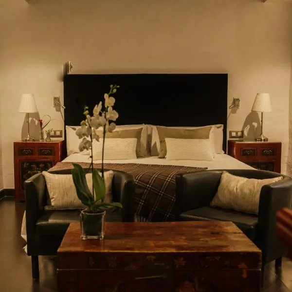 HC6 Boutique Marbella - Adults Only, hotel in Marbella