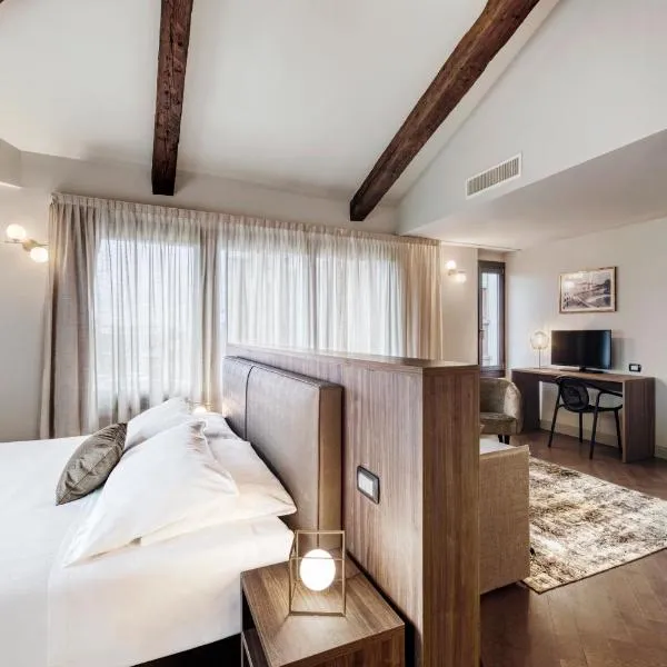 Porta Altinia Suites, hotel en Treviso