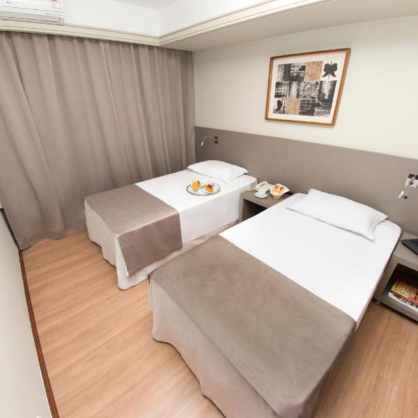 Alta Reggia Plaza Hotel - Foto 4