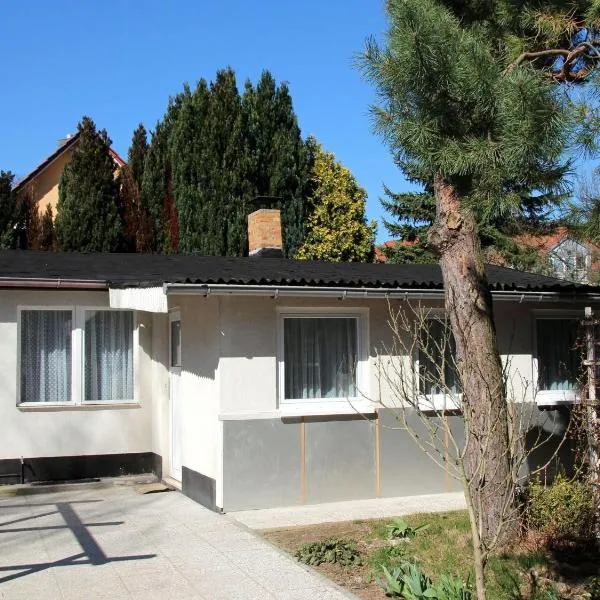 Bungalow Gartenidyll, Berlin, hotel in Berlin
