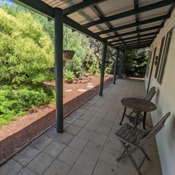 The Cottage on George Street, hotel v destinaci Jarrahdale