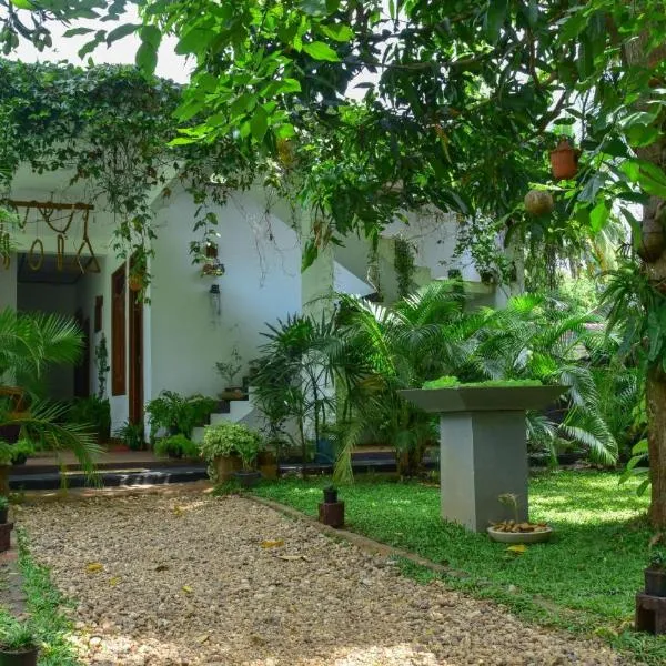 Menara Green Inn, hotel v Dambulle