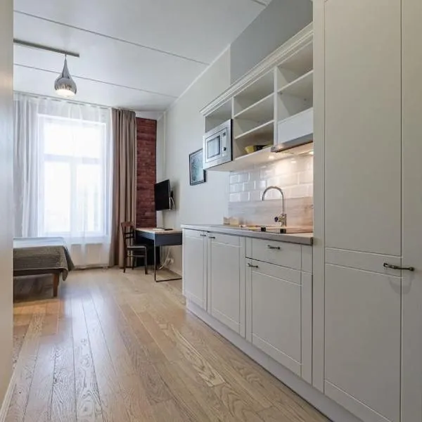 Stylish City Center Studio, Next to the Old Town, hotel in Tallinn