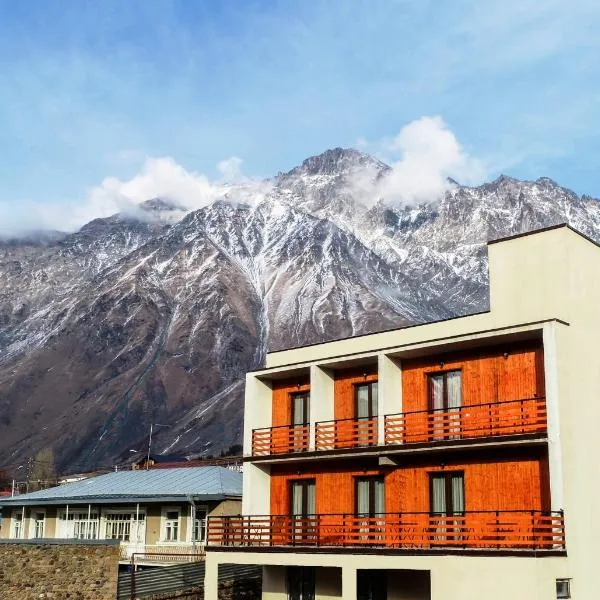 Eltisy Guest House, hotel v destinaci Stepancminda