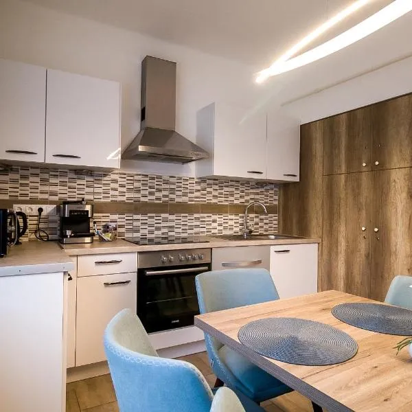 Thermal Next I Weninger Apartman Kiskunhalas, khách sạn ở Kiskunhalas