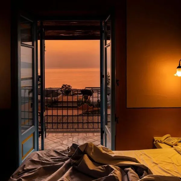Hotel Mamma Santina, hotel Santa Marina Salinában