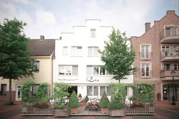 Hotel Restaurant Rüwe, hotel v destinaci Löningen