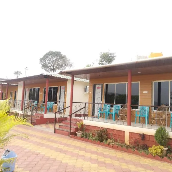 Shivshrushti Agro Tourism & River Camp Tapola, hotel di Mahabaleshwar
