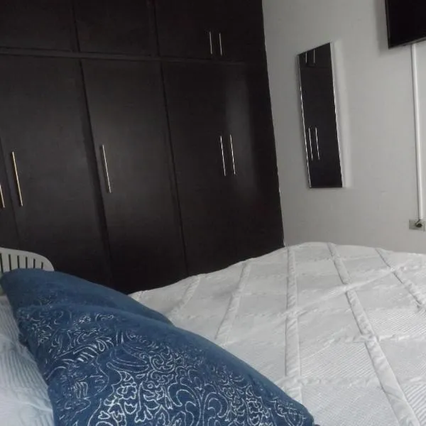 Departamento privado zona de la UACH, hotel v destinaci Chihuahua