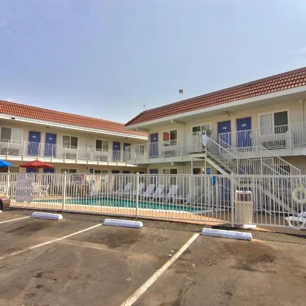 Motel 6-Sacramento, CA - Old Sacramento North, hotel in Sacramento