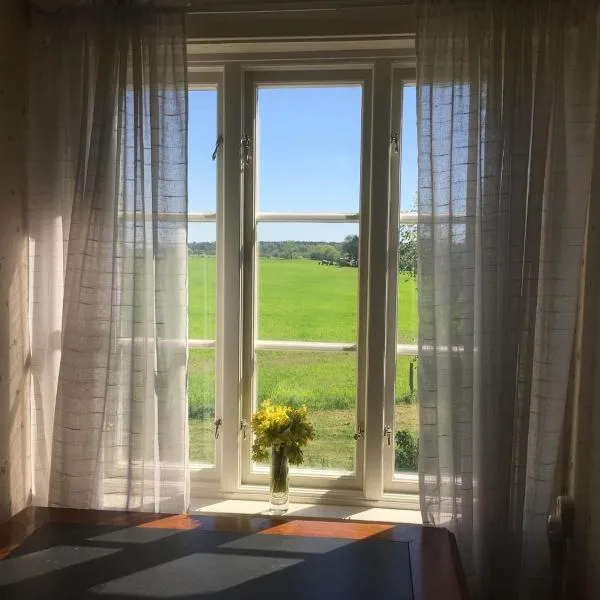 Martebo Bed & Breakfast, hotel en Nyhamn