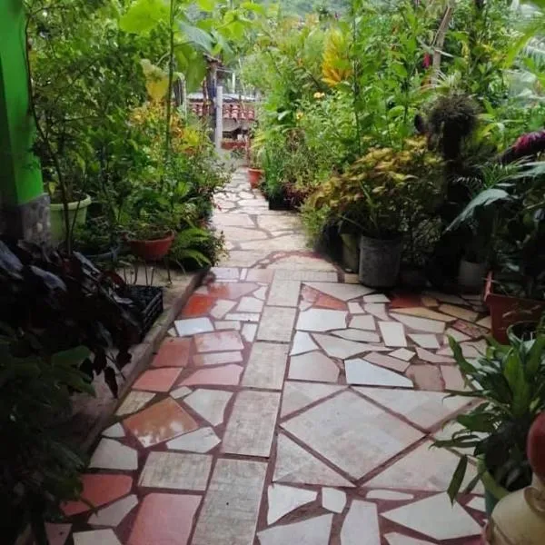 Casa “Doña Zoyla” B&B, ξενοδοχείο σε Copan Ruinas