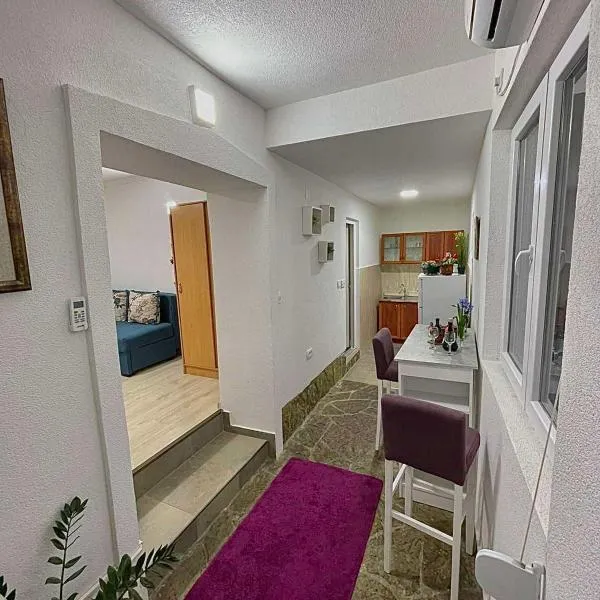 JOCKER, hotel v destinaci Virpazar