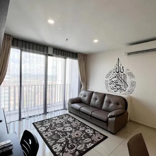 iCity 2Bedroom Near Themepark & Mall Free Parking Muslim Friendly, hotel en Kampong Padang Jawa