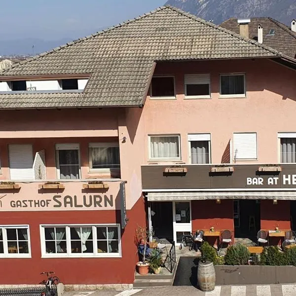 Albergo Gasthof Salurn, hotel Piscine di Soverben