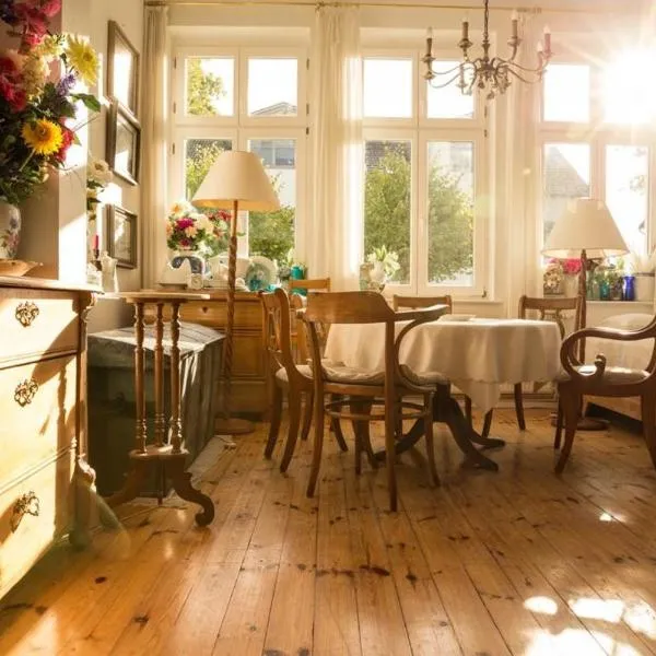 Villa Anna, hotel in Zinnowitz