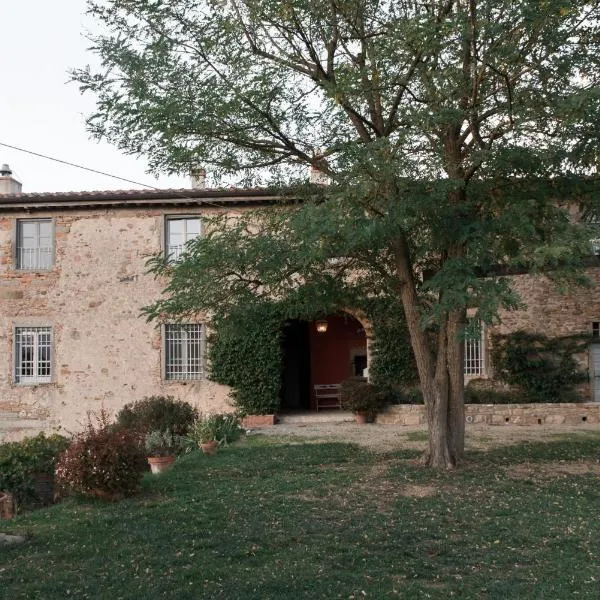 Stone House 15th Century, hotel v destinaci Vicchio